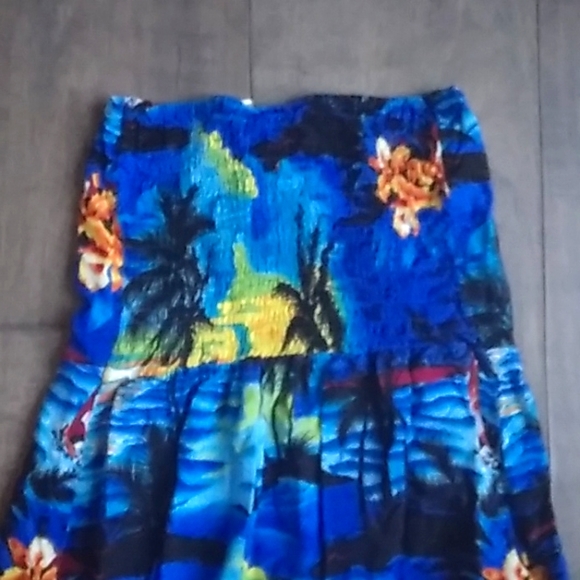 HAWAII HANGOVER SMOCK BACK  HALTER FLORAL DRESS GIRLS 12 - Picture 6 of 6